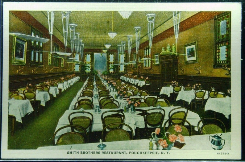 Vintage Linen Smith Brothers Restaurant Poughkeepsie Unused Postcard