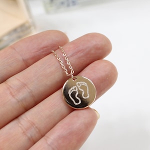 Footprint Necklace, Gold/Silver/Rose Gold Baby Footprint Necklace, Personalized New Mom Gift, Baby Shower Gift, Miscarriage Keepsake