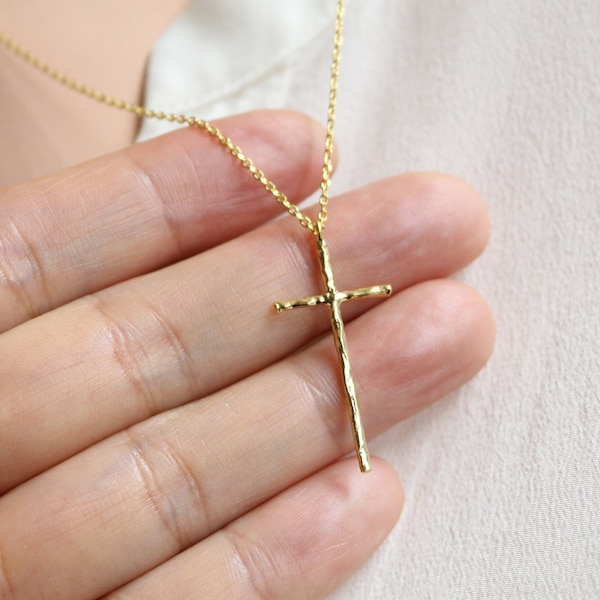 Textured Cross Pendant Necklace, Gold Or Silver Rugged Wood Cross, Christmas, Baptism, Wedding, Bridesmaid Gift