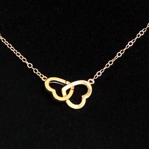 Twee verbonden harten ketting, liefde, bruiloft, bruidsmeisjes