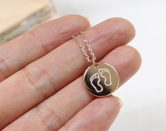Foot Print Disc Necklace, Engravable Backside Disc Necklace, Gold/Silver/Rose Gold, New Born Baby, Name, Date, Initials, Custom Engraving
