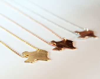 Texas State Charm Necklace In Gold/Rose Gold or Silver, Dallas In Writing Necklace, Shape Of Texas State, Map Shape Texas, Layering Necklace