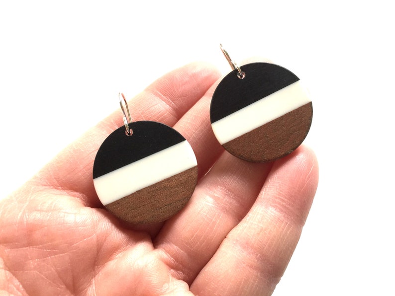 Wood Resin Earrings Dangle Black Stripe Statement Jewelry Wooden Block Color Earrings Unique Minimalist Circle Drop Earring Colorful jewelry