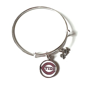 Custom Logo Charm Bracelet Adjustable Personalized Bangle Customized School Graduate 2025 Expandable Silver Heart Jewelry