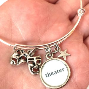 Theater Lover Bracelet – Comedy Tragedy Mask Jewelry With Funny Quote For Actors, Drama Students & Theater Fans