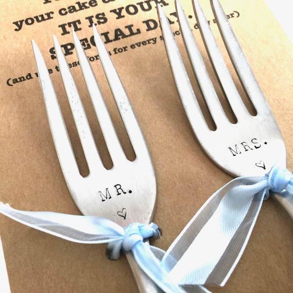 Stamped Forks Mr. Mrs. forks Wedding Cake Silverware Gift for Bride Groom Engagement Present Hand Stamped Recycled Flatware Wedded Couple