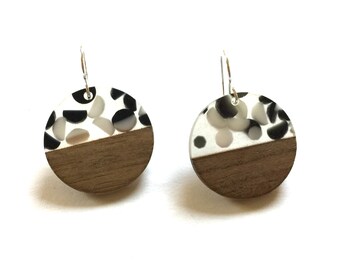 Wood Resin Earrings Dangle Speckled Statement Jewelry Wooden Block Color Earrings Unique Minimalist Circle Drop Earring Colorful jewelry