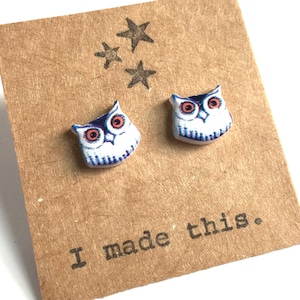 Schneeeule Ohrringe: Shrinky Dink Ohrstecker aus Resin