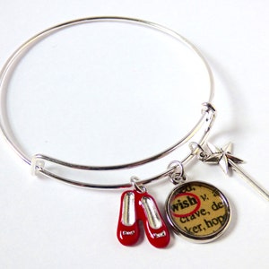Wizard of Oz Bracciale Bracciale Regolabile Rubino Rosso Pantofole Charm Wish Wand Carta riciclata Materiali riciclati Gioielli cinematografici espandibili OOAK