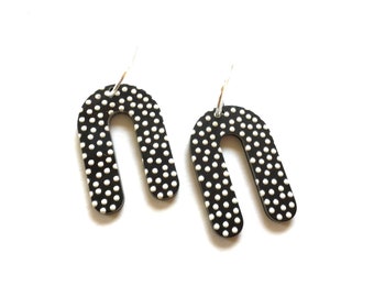 U Shape Earrings Dangle Black White Dots Statement Jewelry Geometric Unique Minimalist Polka Dots Drop Earring Colorful jewelry