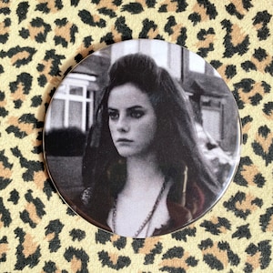 Effy Stonem Button