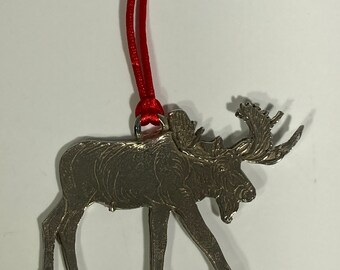 Moose pewter ornament, Fine pewter, Lead free, Christmas ornament, Metal, Sculpture, Figurine. Made in USA. Gift.