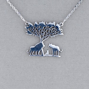 Sterling Silver African Lion Scene Necklace