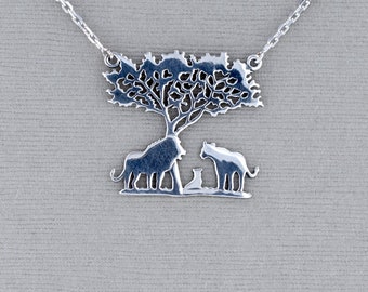 Sterling Silver African Lion Scene Necklace