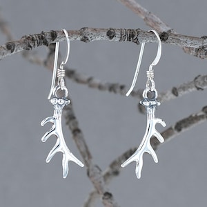 Boucles d&#39;oreilles en bois de wapiti en argent sterling -Petites