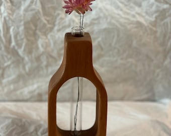 Mahogany Propagation Station, Bud Vase