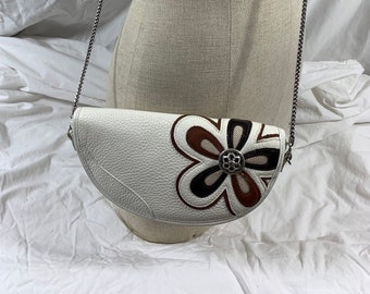 Genuine vintage BRIGHTON off white leather shoulder bag and clutch with flower crossbody