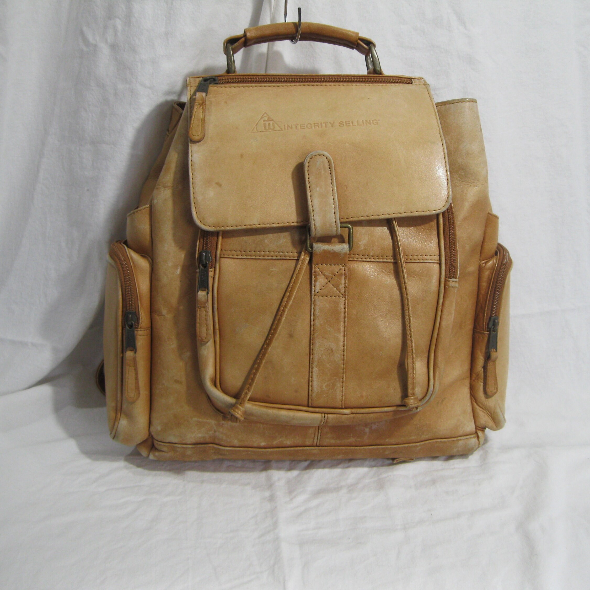 Clava leather backpack hotsell