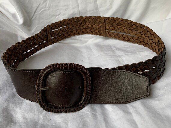 Genuine Vintage Ladies BANANA REPUBLIC Brown Woven Leather  display picture 1