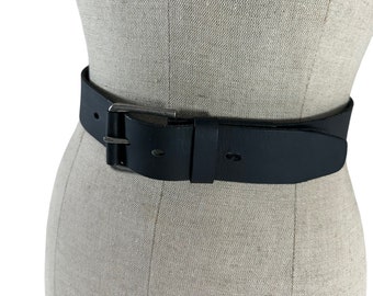 Genuine Vintage ETTORE BUGATTI Black Leather Belt With Pouch  display picture 2