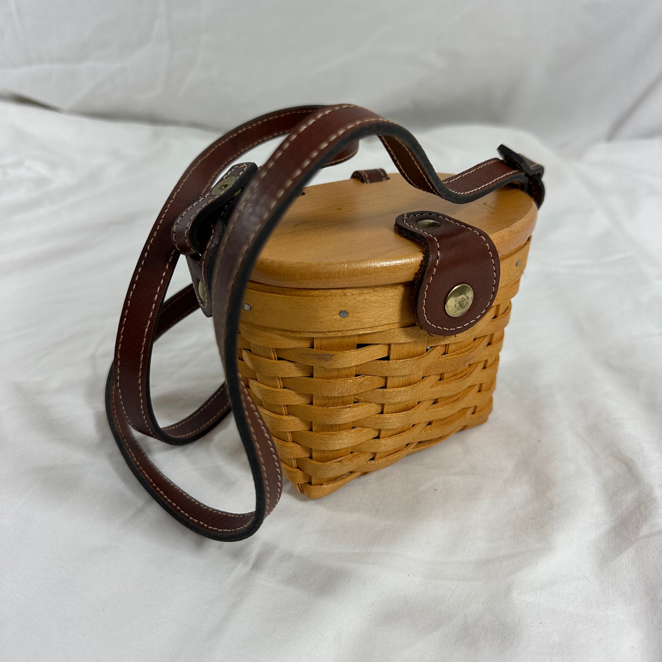 Adorable Handmade Longaberger Saddlebrook Crossbody Basket Purse