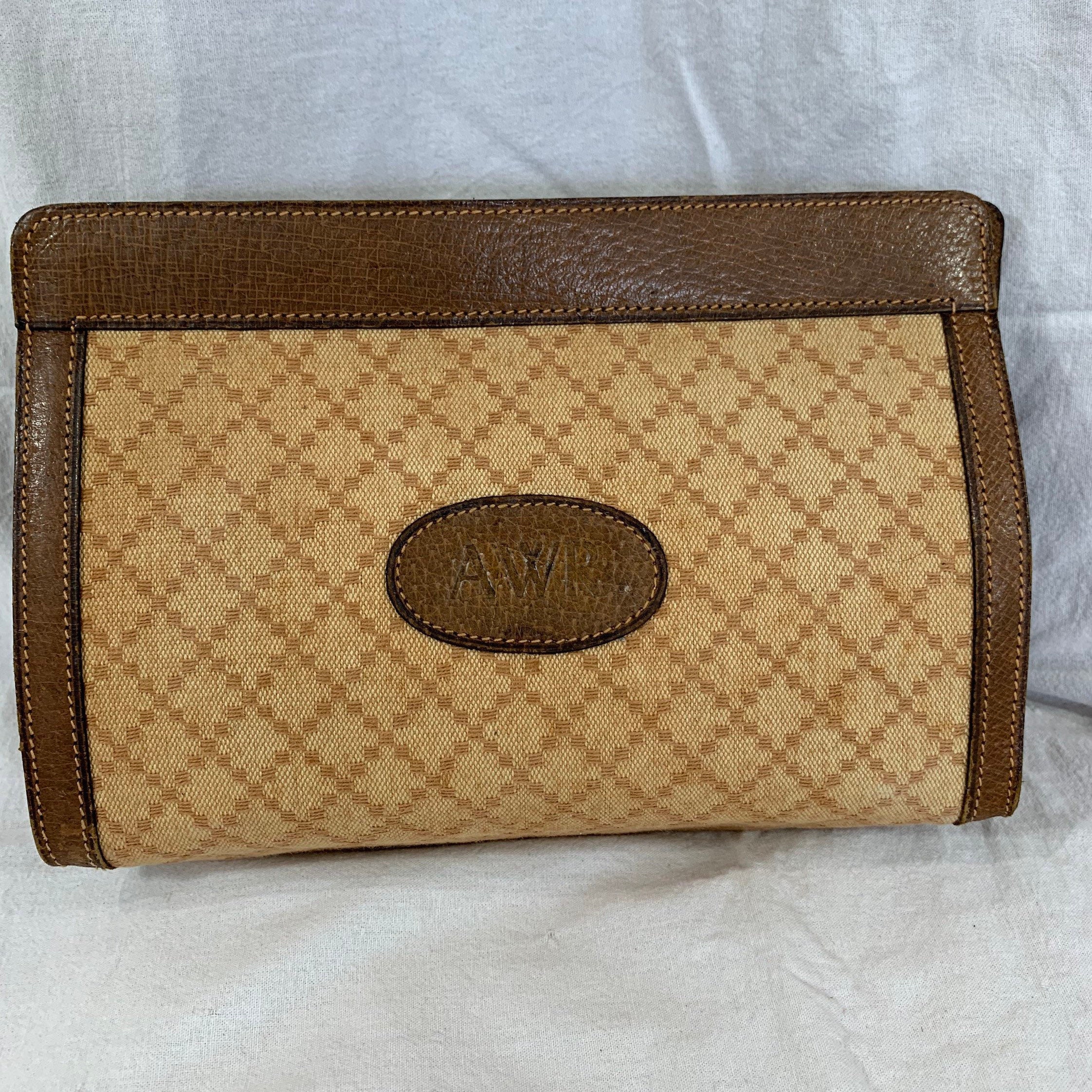 Vintage Gucci beige and brown monogram makeup, cosmetic, toiletry pouc –  eNdApPi ***where you can find your favorite designer  vintages..authentic, affordable, and lovable.