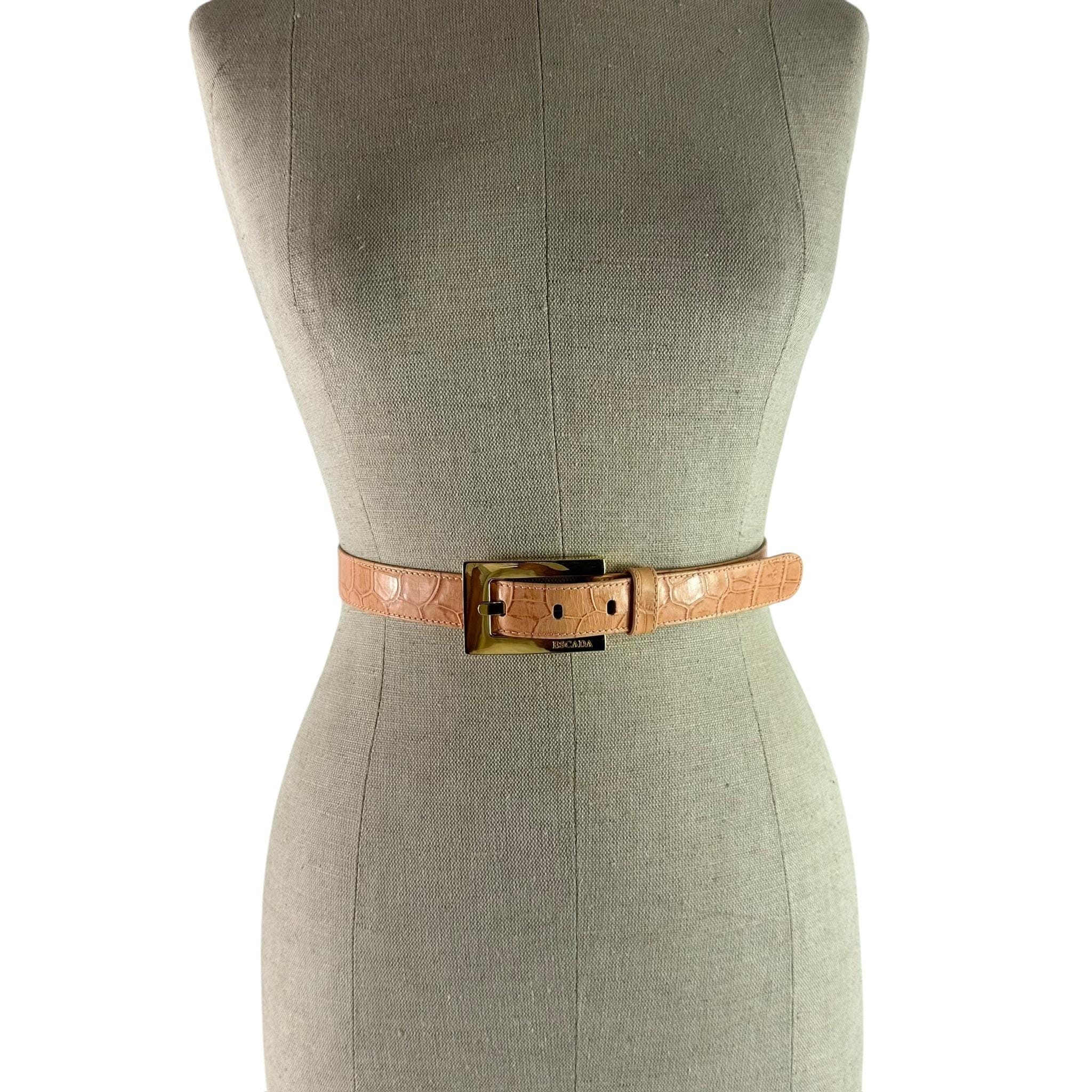 ESCADA vintage slim Logo crocodile Belt.8 Genuine Vintage ESCADA Logo Salmon Pink Croc Leather Belt  main image 2