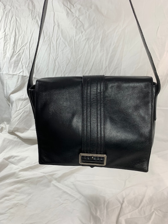 Vintage Burberry Handbag - Black Leather Shoulder Handbag