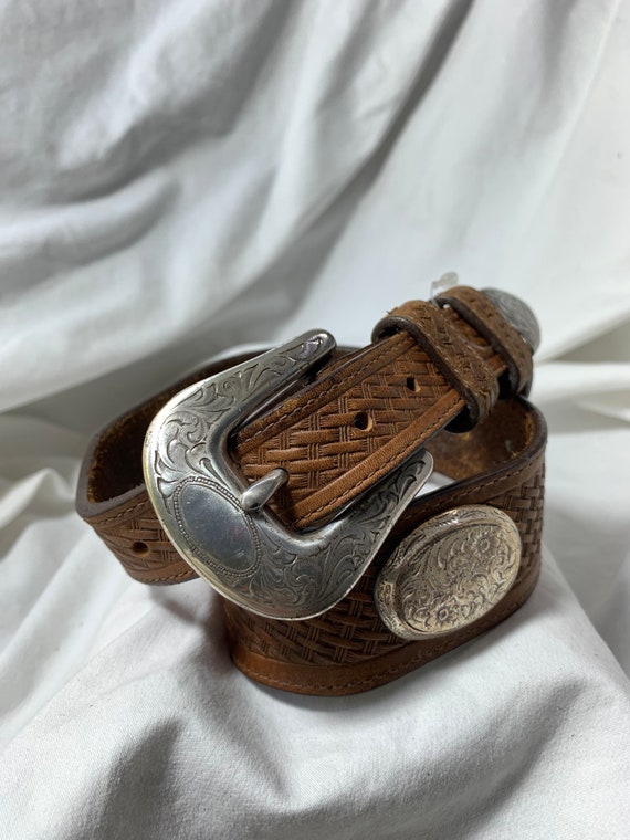 Stunning vintage JUSTIN USA tan leather belt 26 US