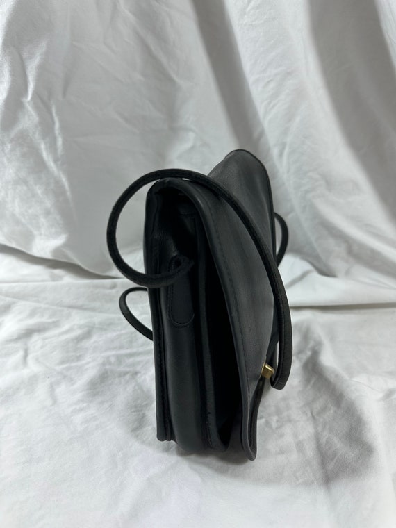 Genuine vintage COACH black leather turn lock fla… - image 6