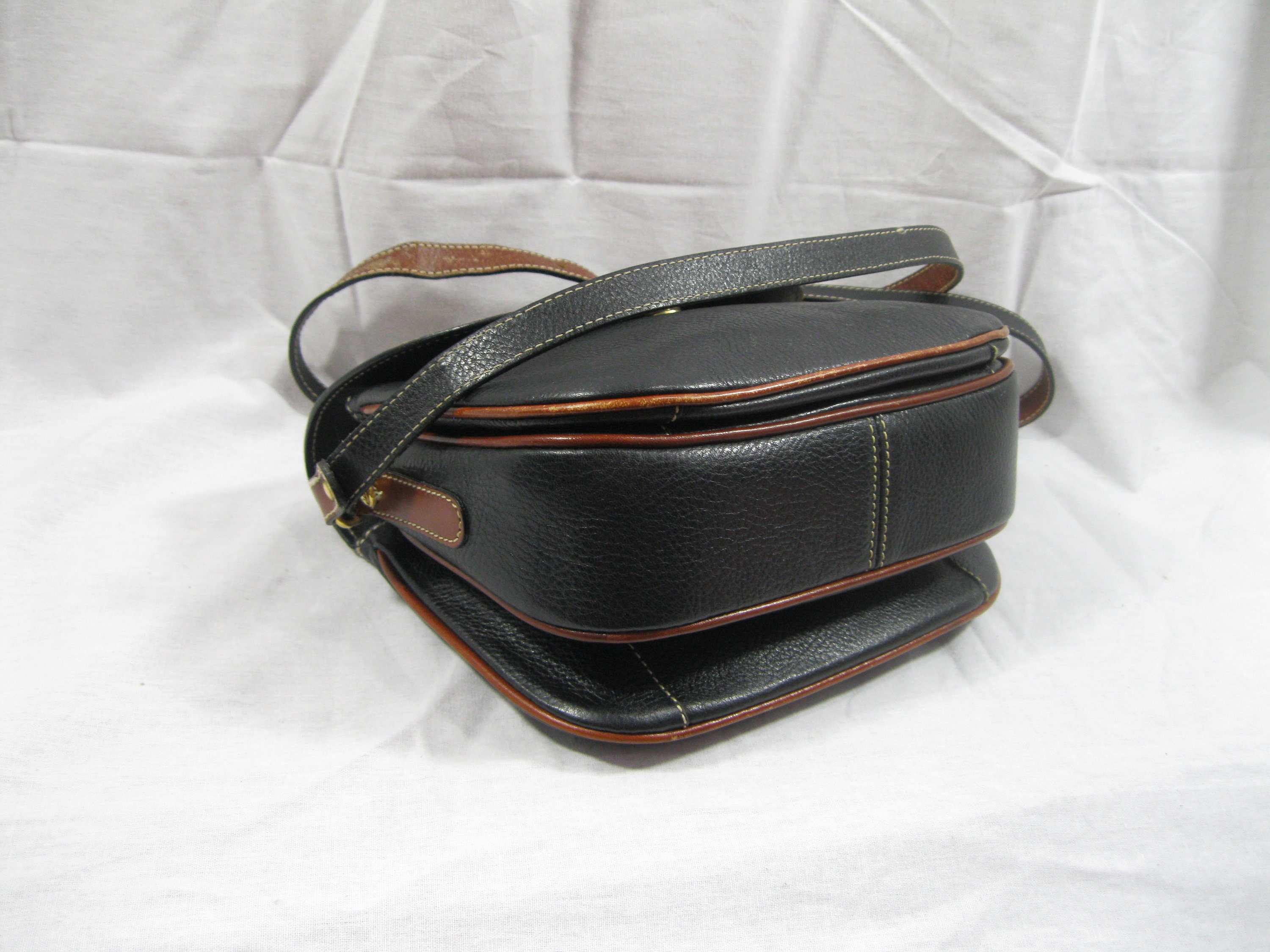 BALLY｜SHOULDER BAGS (DENNI.QT (6236883-170) / (60162124 BALLY｜SHOULDER BAGS (DENNI.QT (6236883-170) / (60162124