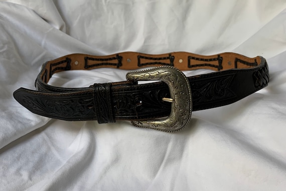 Stunning Vintage JUSTIN USA Black Leather Woven Belt With 