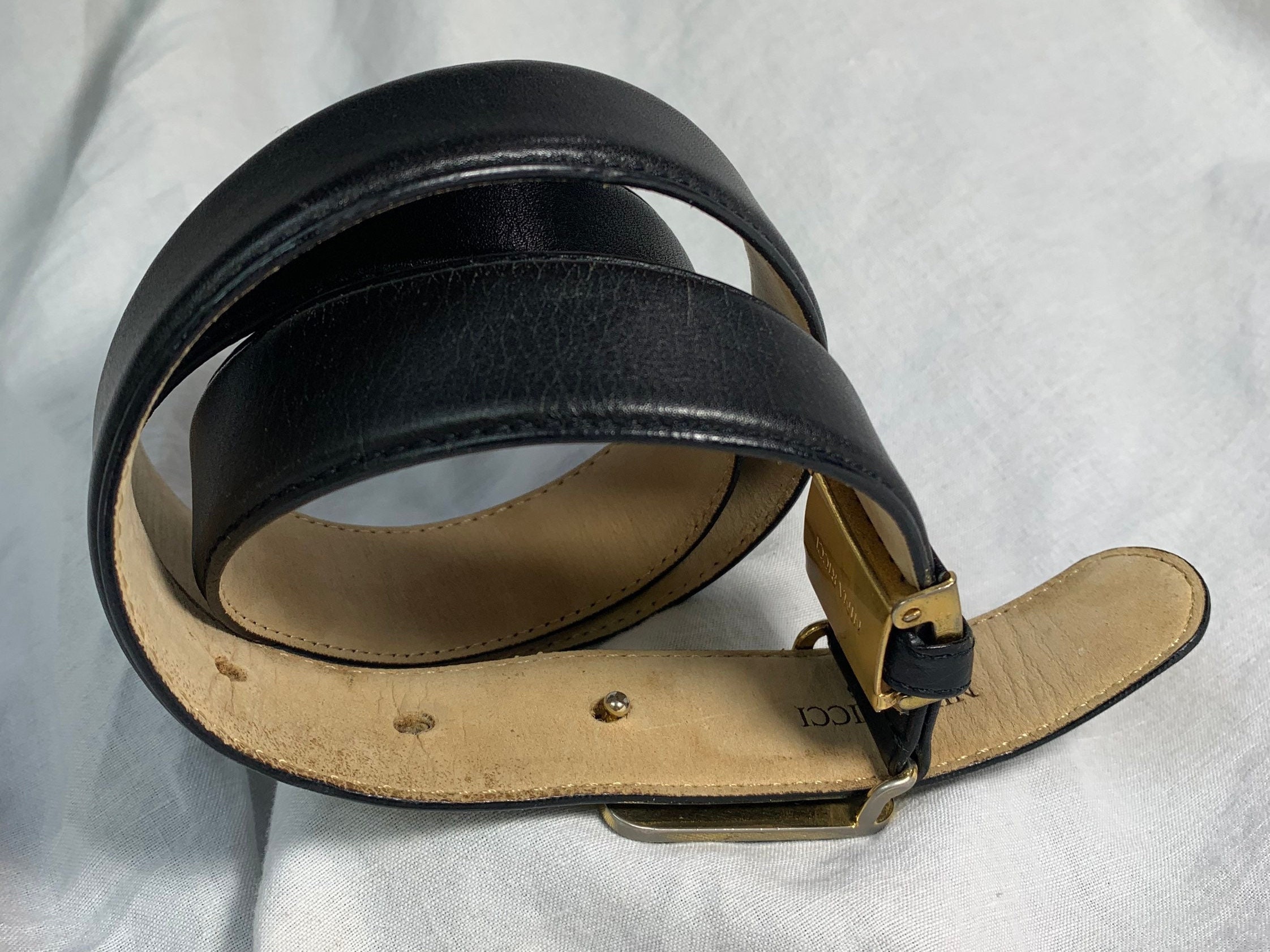 Vintage NINA RICCI Black Leather Belt With Logo Medium 1980s  display picture 2