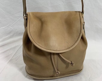 Genuine vintage COACH beige leather drawstring bucket shoulder bag crossbody