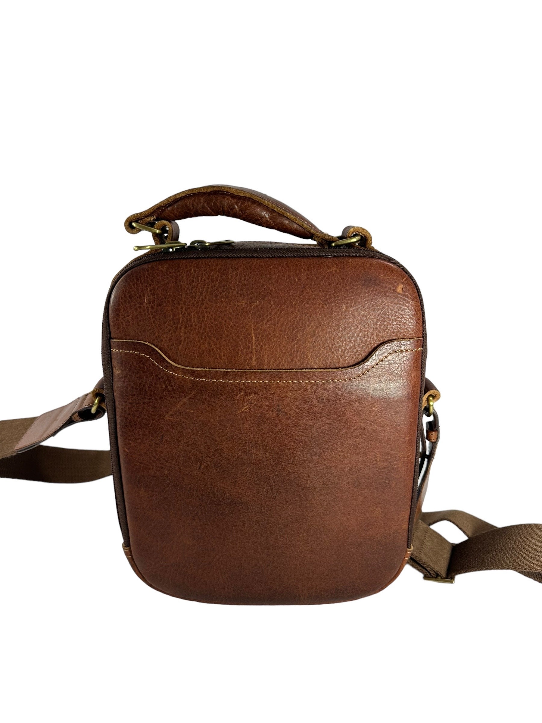 Duluth Trading Co Brown Leather Messenger Bag Duluth Brown Leather Messenger Bag | Mercari main image 2