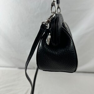 Genuine vintage BRIGHTON black leather shoulder bag with croc pattern crossbody image 5