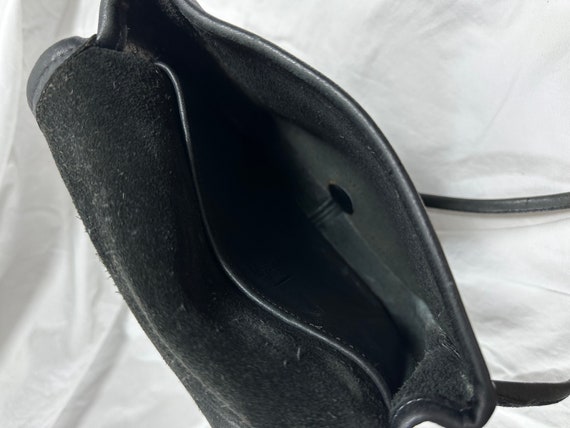 Genuine vintage COACH black leather turn lock fla… - image 4