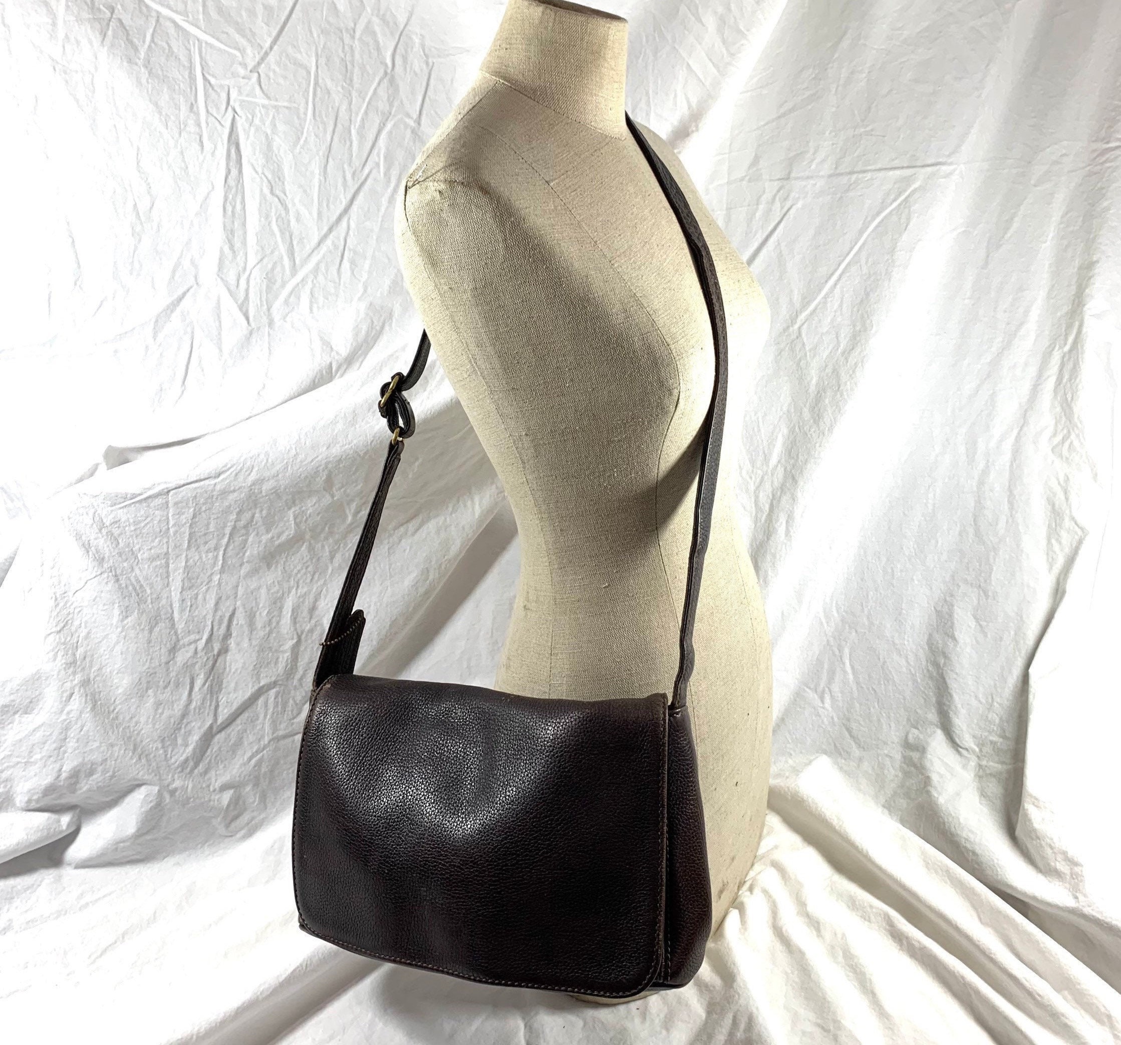 バッグ OLD COACH Flap Shoulder Bag Made in USA Vintage 90s COACH Black Leather Shoulder Bag Andrea Flap