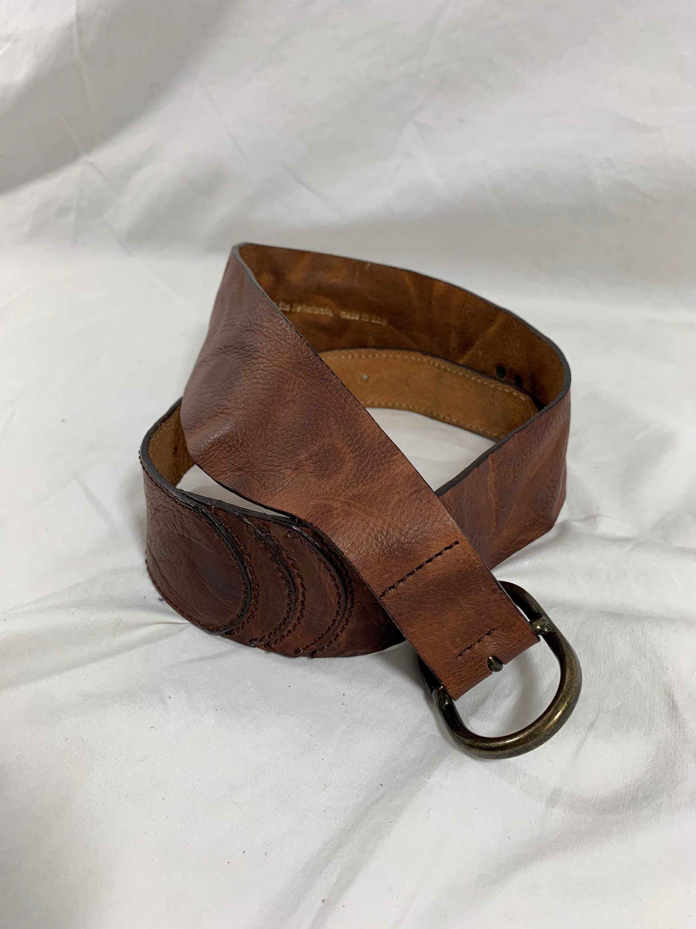 Stunning Vintage Genuine OILILY Brown Wide Leather Woven  display picture 1