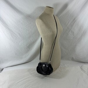 Genuine vintage BRIGHTON black leather shoulder bag with croc pattern crossbody image 4