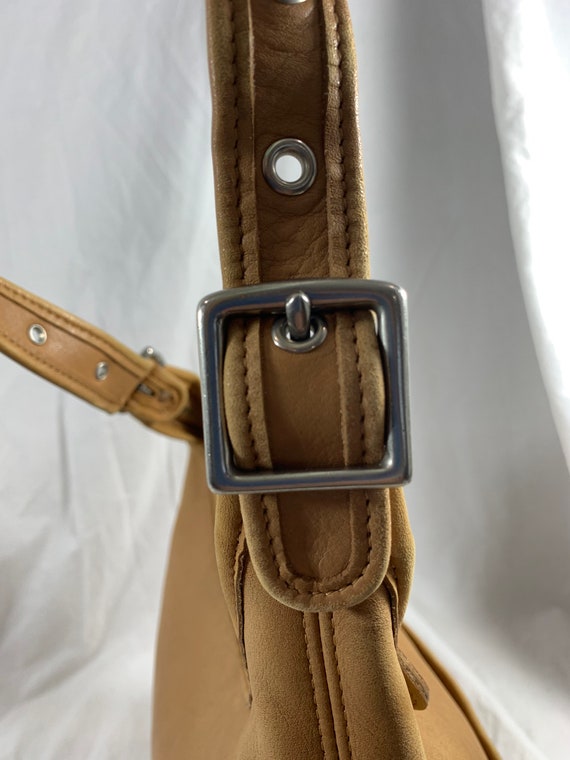 Genuine Vintage COACH 9058 Tan Leather Shoulder Bag Purse