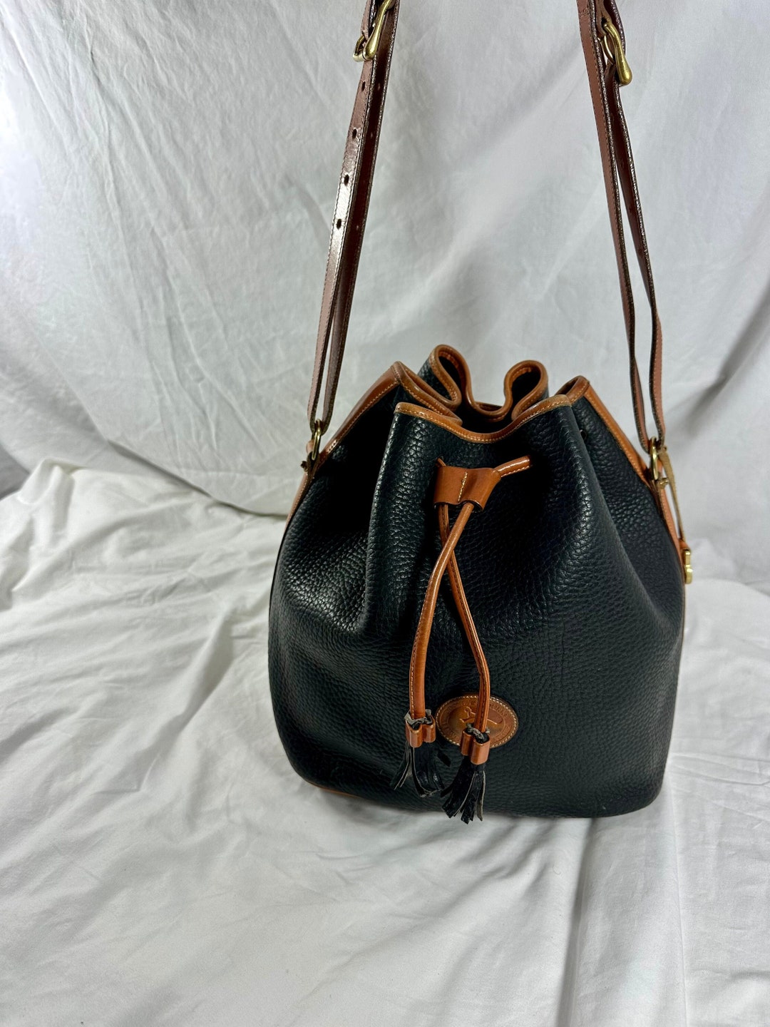 Smooth Leather Dooney And Bourke Bucket Purse Pebble Grain Tasha