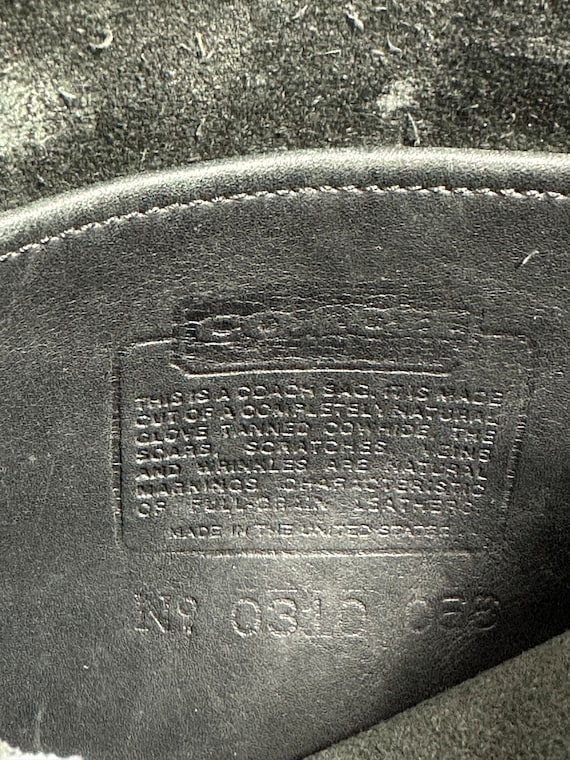 Genuine vintage COACH black leather turn lock fla… - image 3