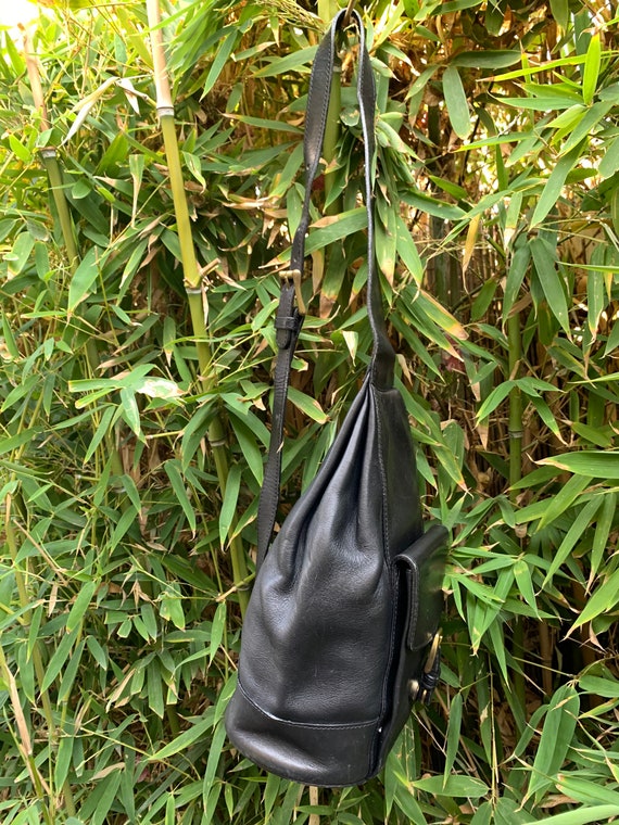 Genuine vintage BALLY black leather napsack shoul… - image 4