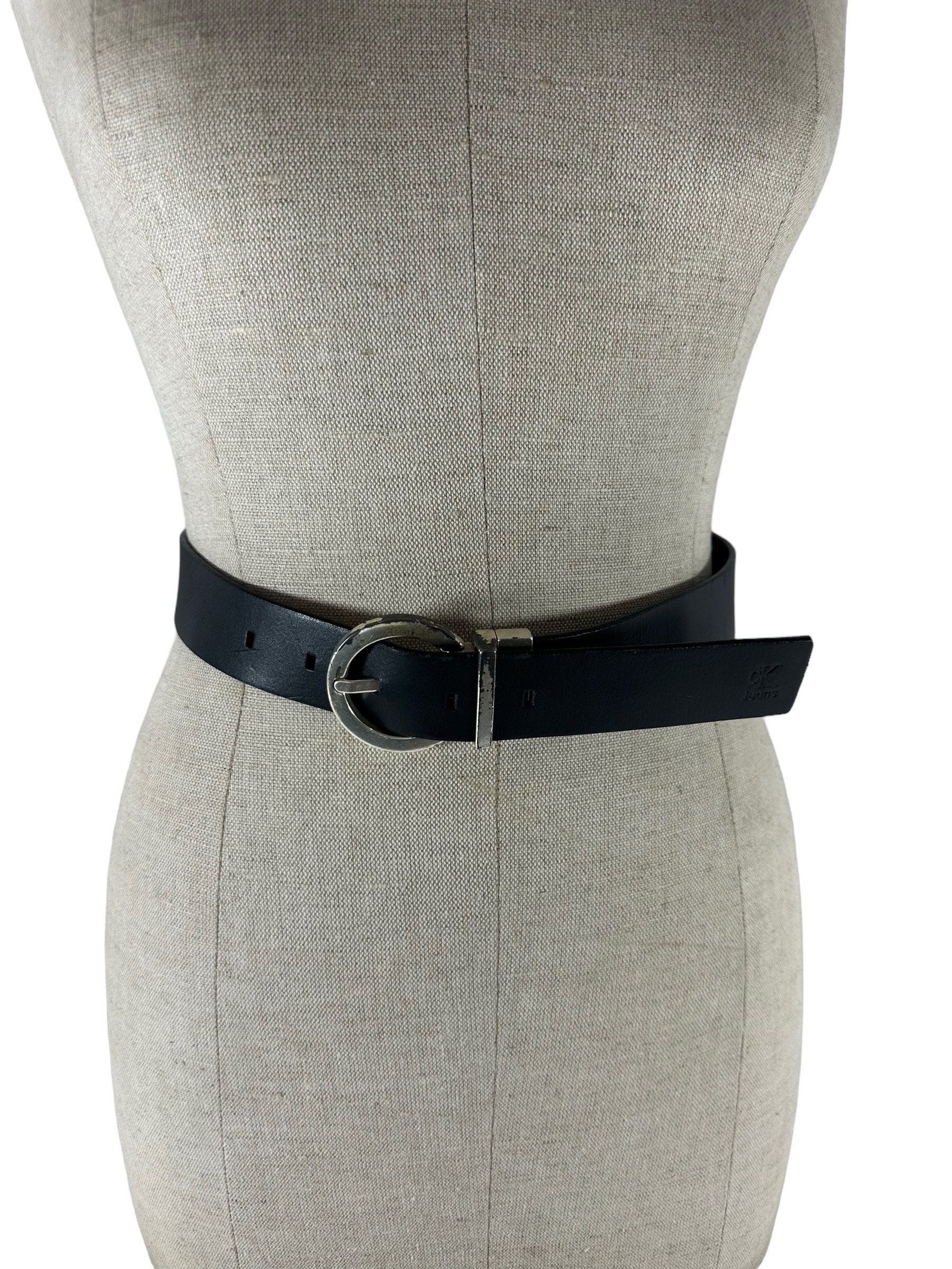 Vintage Genuine Calvin Klein Black Brown Leather Belt Medium  display picture 2