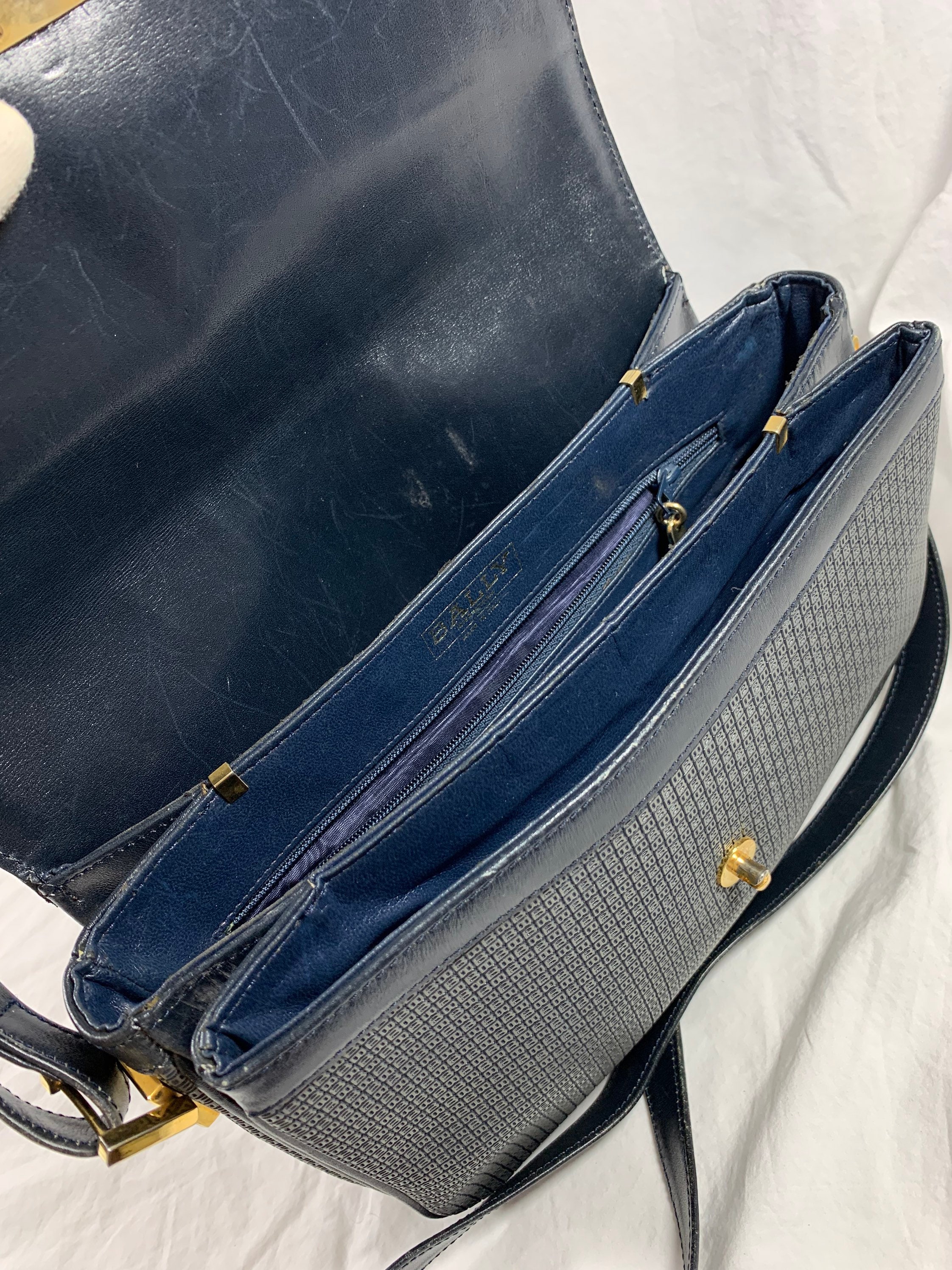 Genuine Vintage BALLY Navy Blue Leather Shoulder Bag Logo