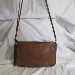 Genuine vintage COACH tan leather Leatherware top zip clutch shoulder bag 80s NYC image 3