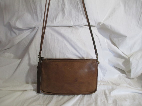 Genuine vintage COACH tan leather Leatherware top… - image 3