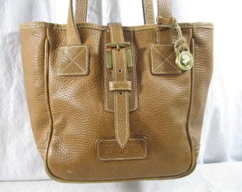 Vintage DOONEY & BOURKE tan leather bucket shoulder bag All Weather Leather USA