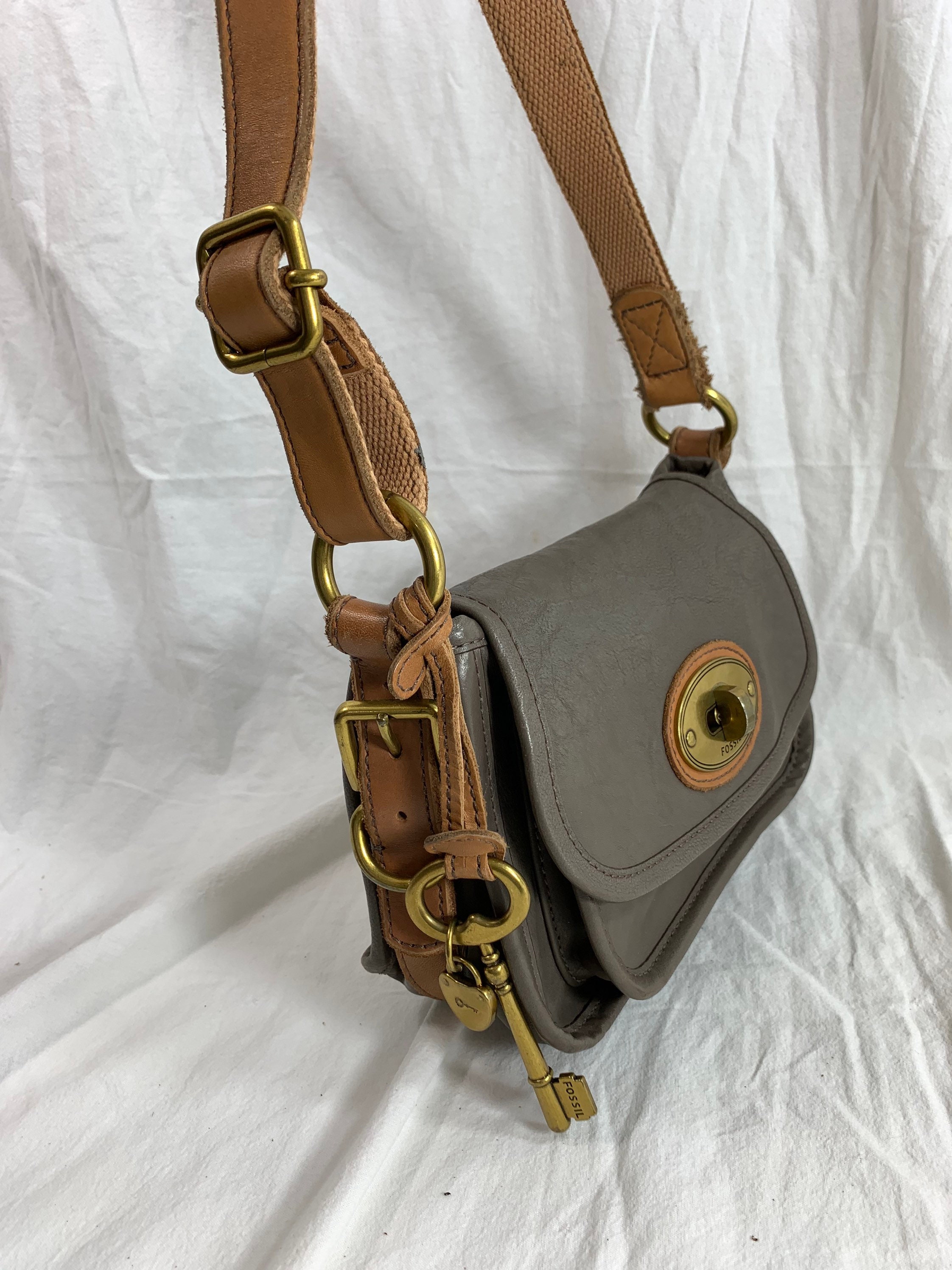 Genuine FOSSIL gray leather turn lock flap crossbody bag Etsy
